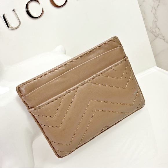 Gucci GG Marmont Card Case In Beige Calfskin Leather - Picture 4 of 10